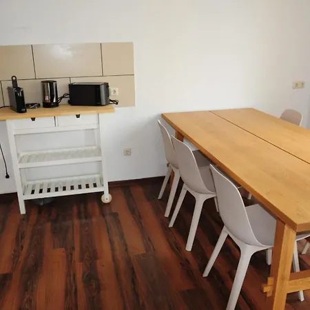 Apartament Lehastays - Gruppenapartment Cracau Magdeburg