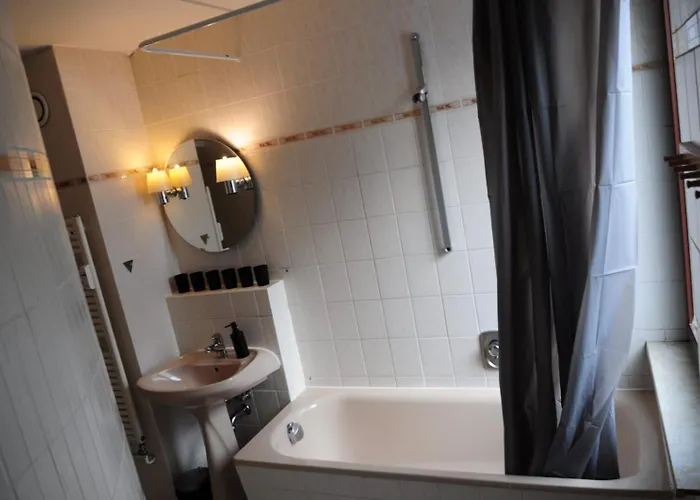 Lehastays - Gruppenapartment Cracau Apartman *