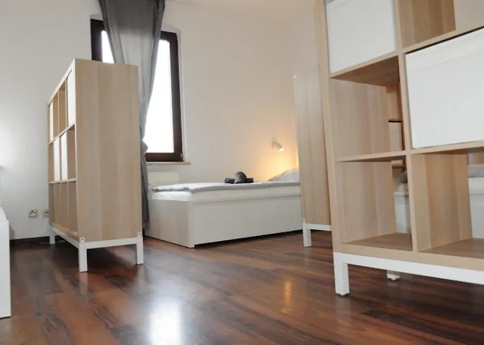 Lehastays - Gruppenapartment Cracau